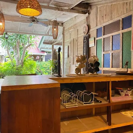 Wooden Cabin In Jimbaran - Lilac Suite